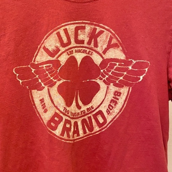 Lucky Brand Small Logo Men’s T Shirt, Shamrock With Wings Graphic, Rust Color - Picture 6 of 6